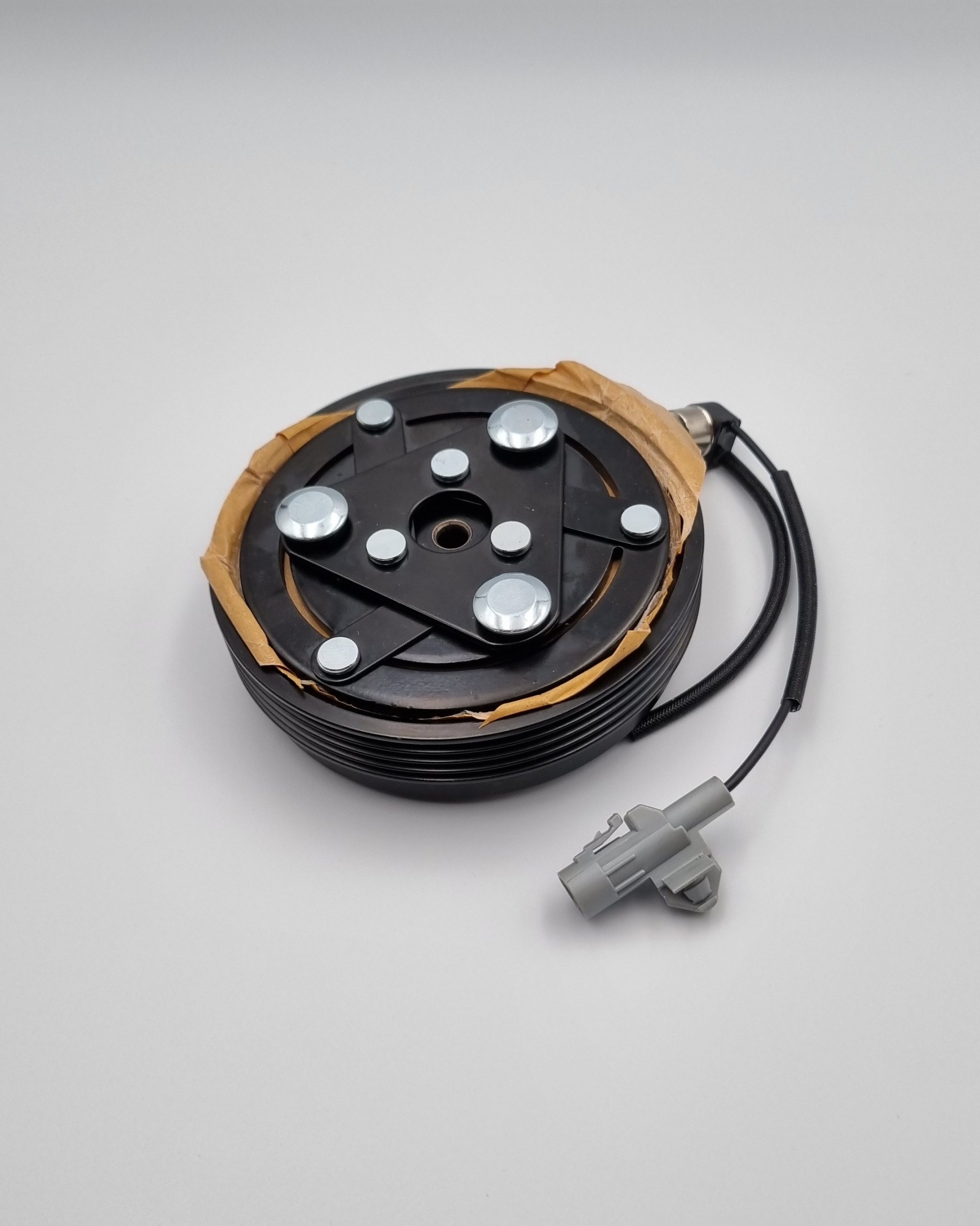 A/C Compressor Magnetic Clutch – Fits Suzuki SX4, Swift III, Grand Vitara – SV08A – 110 mm 4-Groove Pulley – OEM 95201-63JA1 / 95200-63JA0 - Image 2