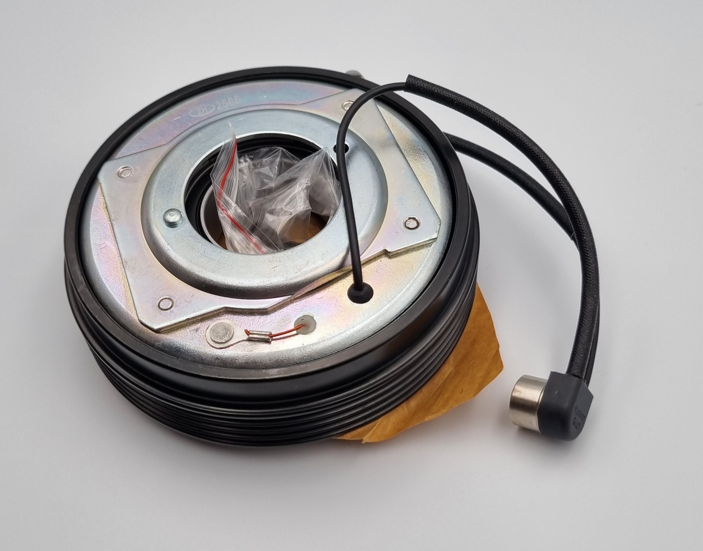 A/C Compressor Magnetic Clutch – Fits Suzuki SX4, Swift III, Grand Vitara – SV08A – 110 mm 4-Groove Pulley – OEM 95201-63JA1 / 95200-63JA0 - Image 3