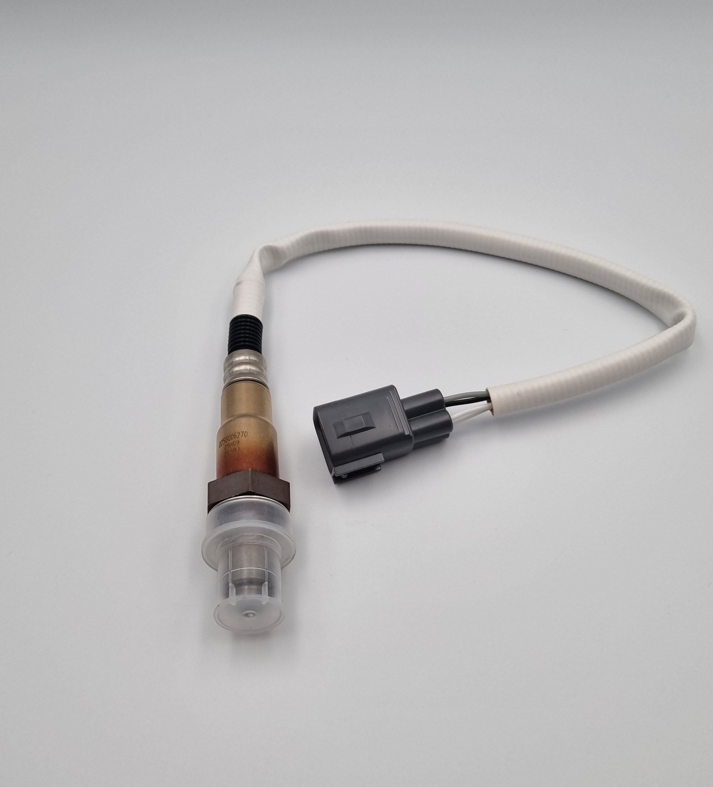 0258006270 / 89465-0H010 Oxygen Sensor (Lambda Probe) – Front / Pre-CAT – Fits Toyota Aygo, Yaris, Corolla & Citroën C1, Peugeot 107 – OEM-Spec Replacement - Image 2