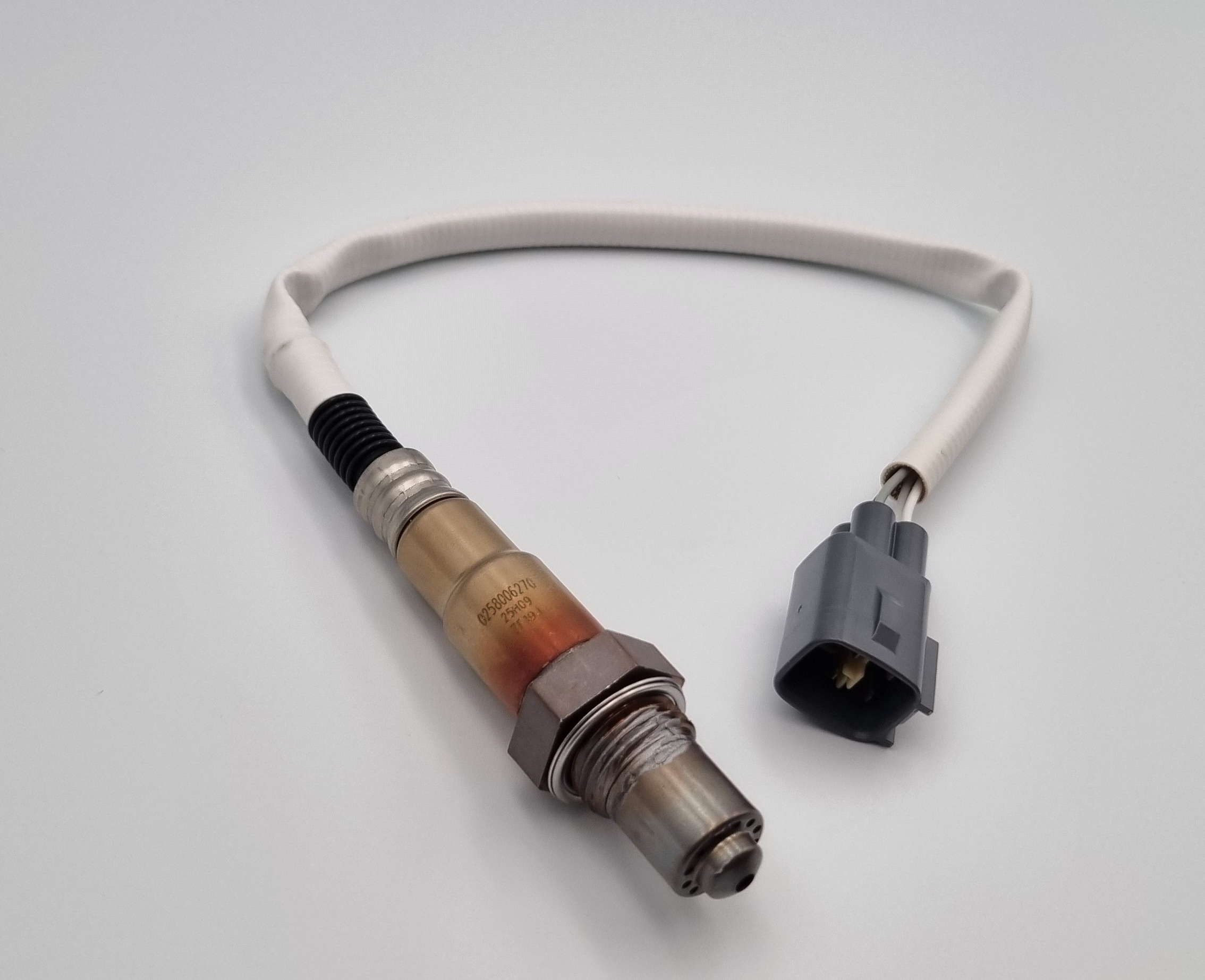 0258006270 / 89465-0H010 Oxygen Sensor (Lambda Probe) – Front / Pre-CAT – Fits Toyota Aygo, Yaris, Corolla & Citroën C1, Peugeot 107 – OEM-Spec Replacement - Image 5